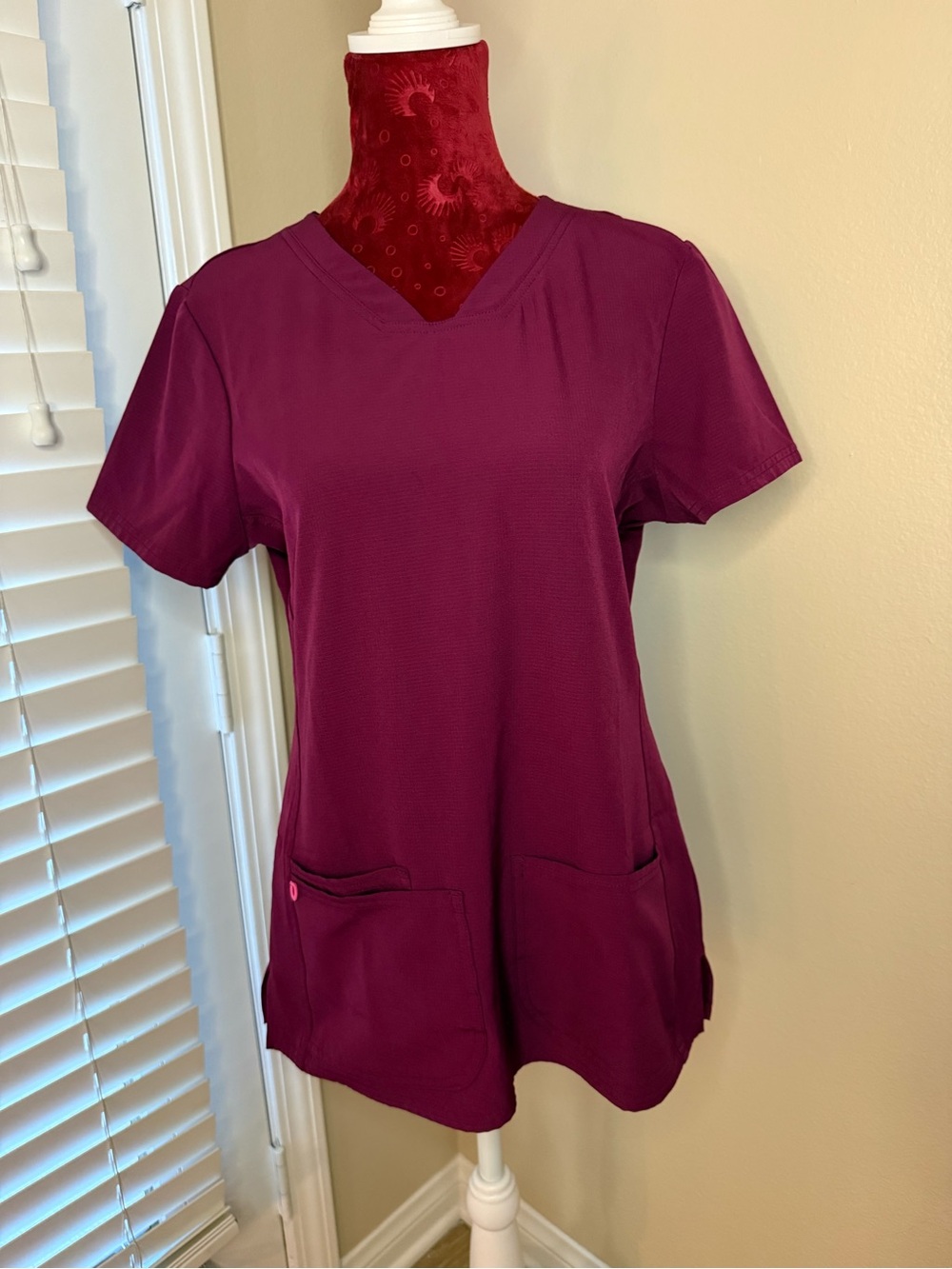 HeartSoul Women’s V-Neck Short Sleeve Scrub top